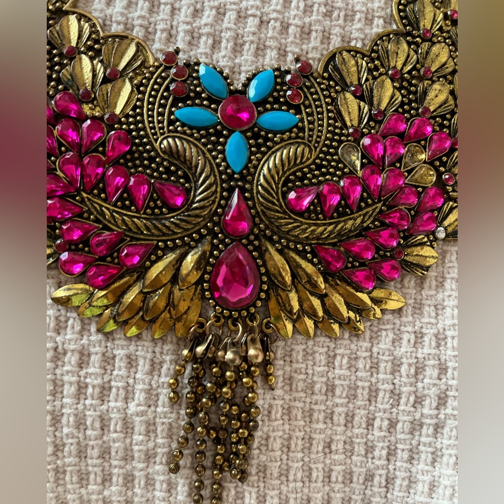 Necklace - Picture 4 of 13